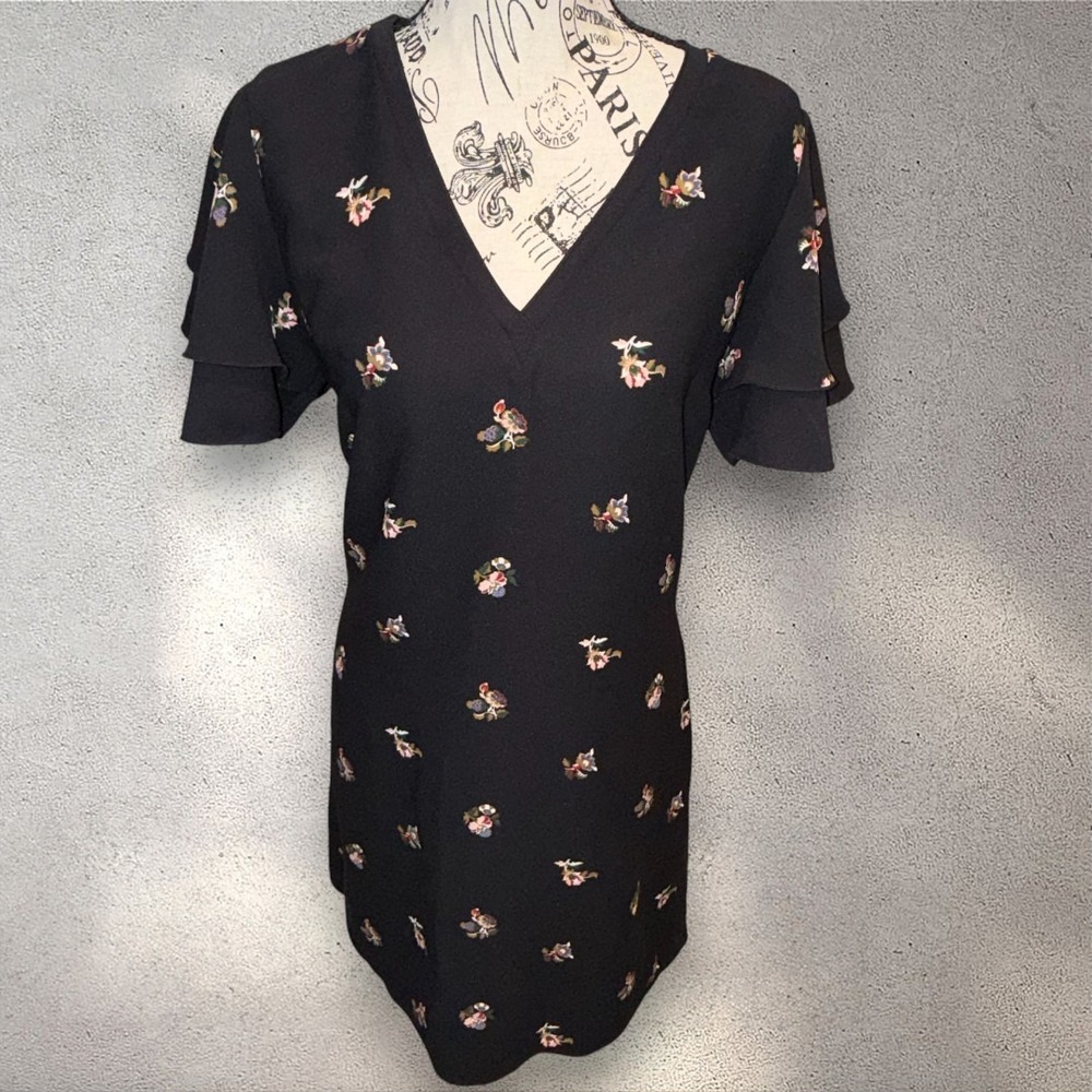 ANN TAYLOR Black Floral Flutter Sleeve V Neck Capsule Wardrobe Mini Dress Size 4